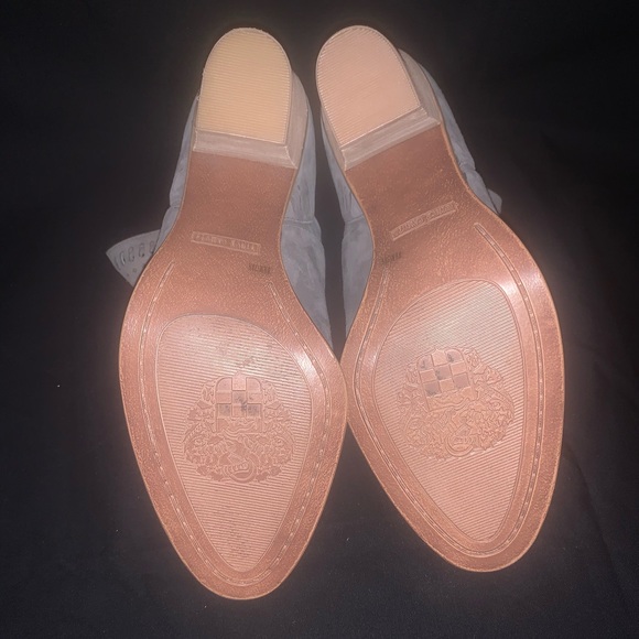 Vince Camuto Fileana Split Shaft Bootie - Picture 5 of 6